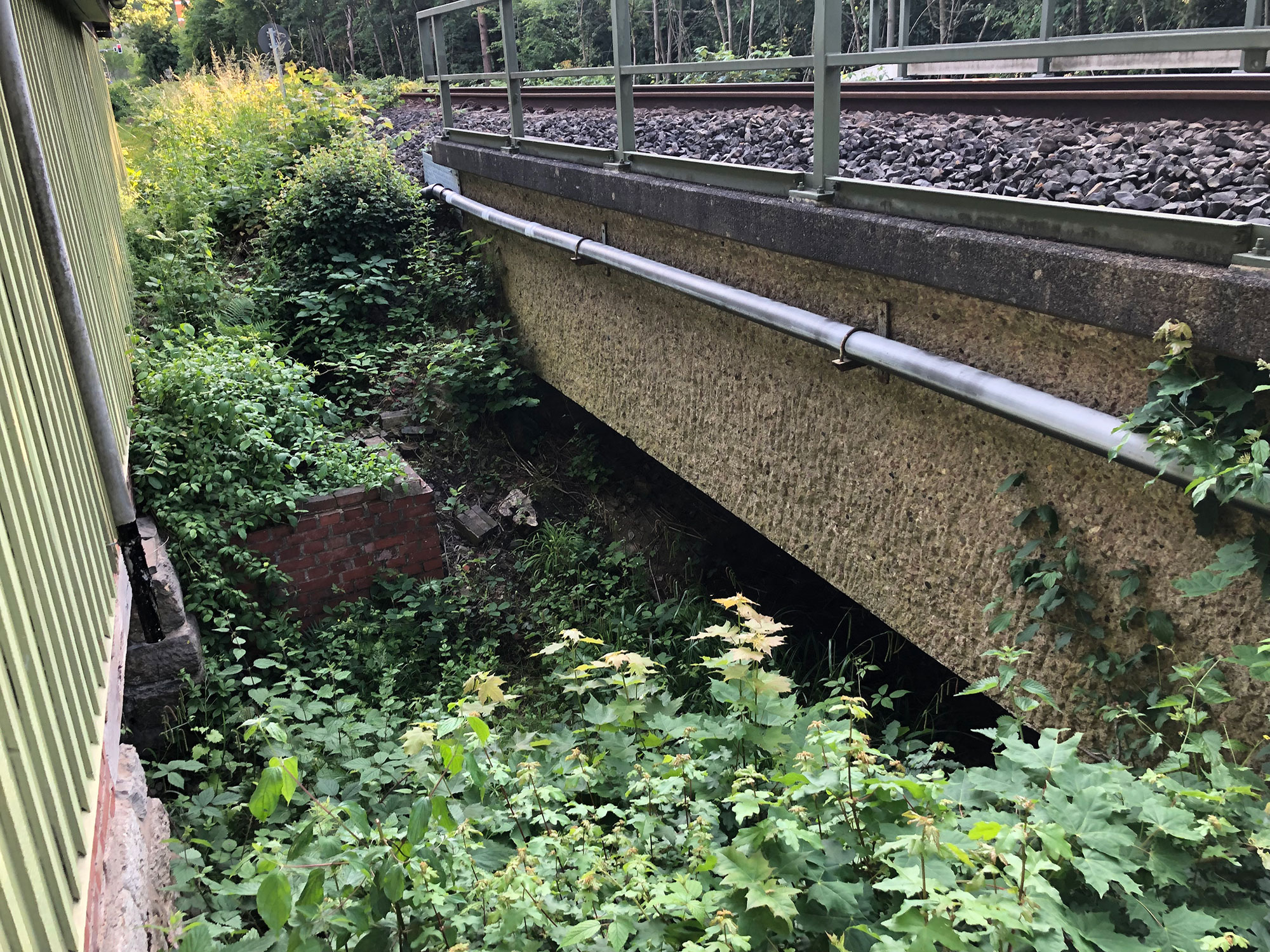 Gradierwerk-Paar im Ort Bad Salzdetfurth