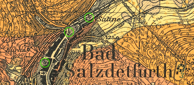 Gradierwerk-Paar im Ort Bad Salzdetfurth
