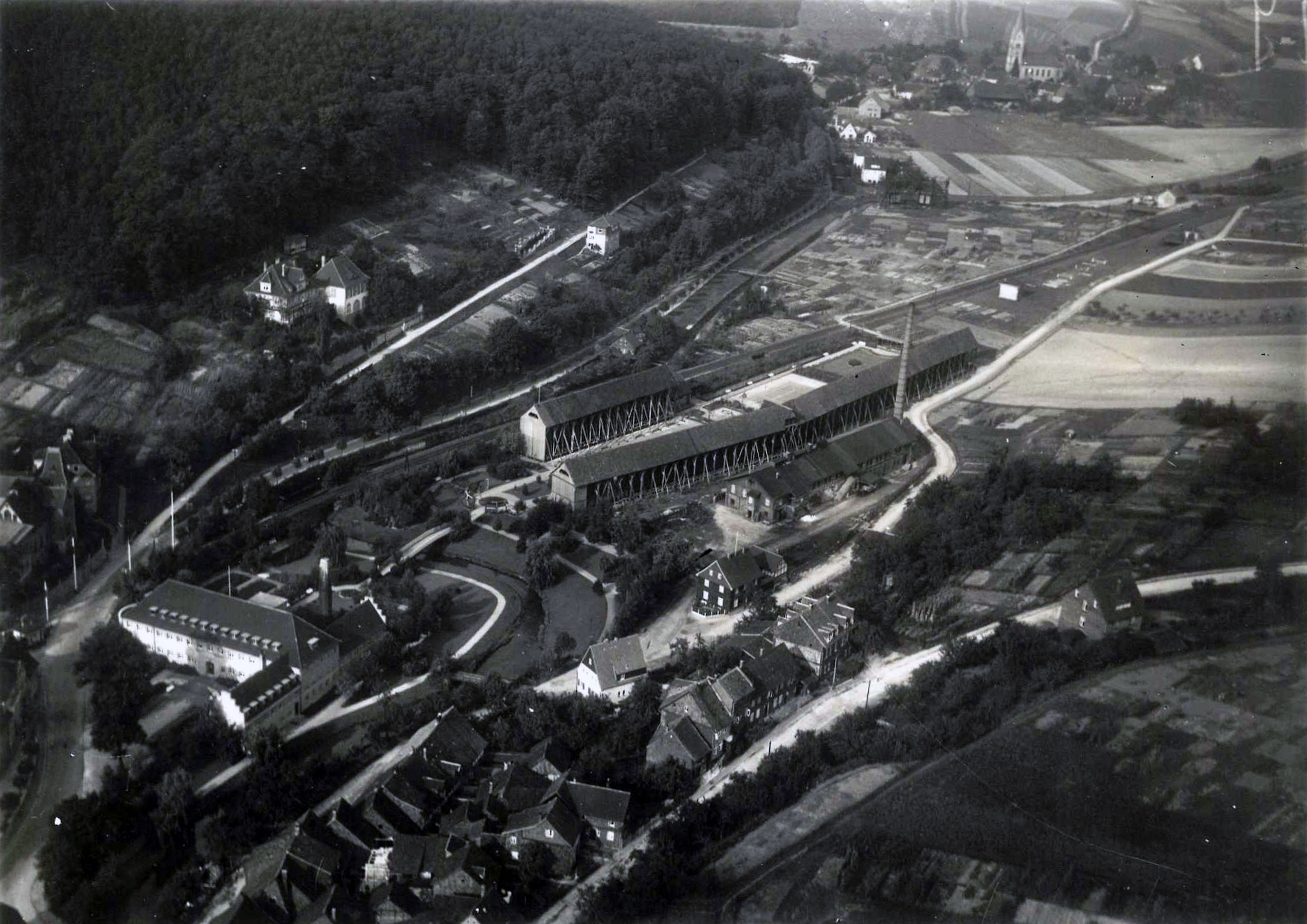 Gradierwerk-Paar im Ort Bad Salzdetfurth