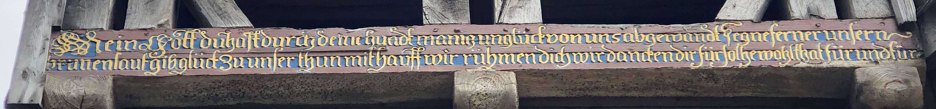 Gradierwerk-Paar im Ort Bad Salzdetfurth